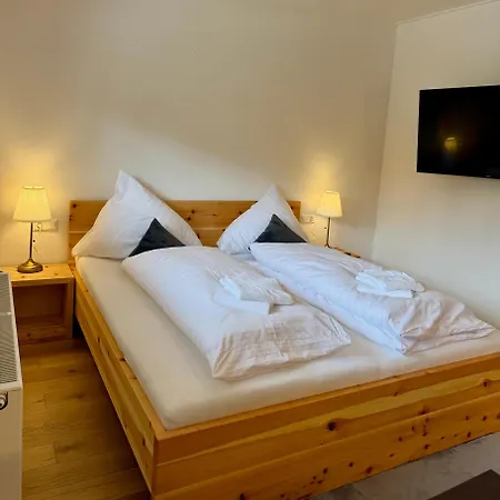 Zur Saege Bed & Breakfast